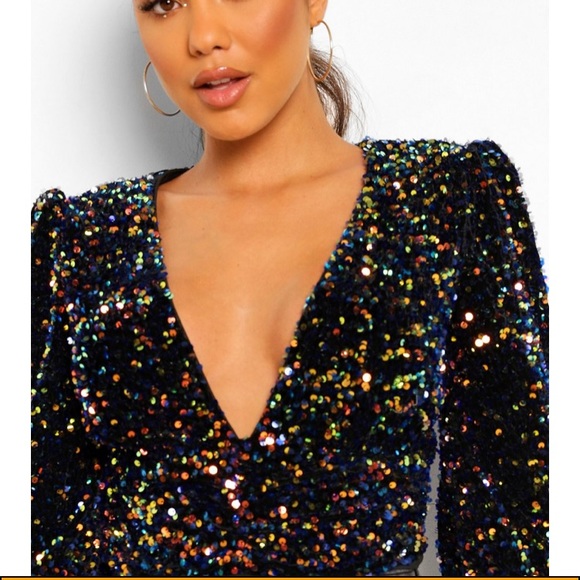 SOLD 🚨 Boohoo sequin bodysuit - Picture 2 of 4